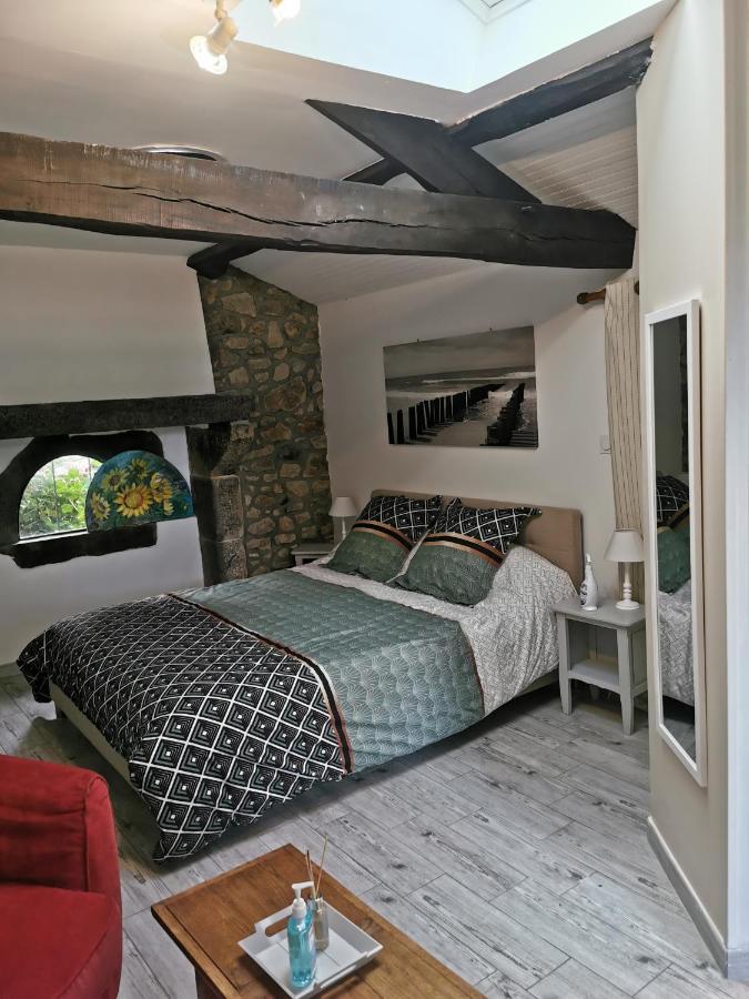 La Chambre De La Pomerie Chiche Экстерьер фото